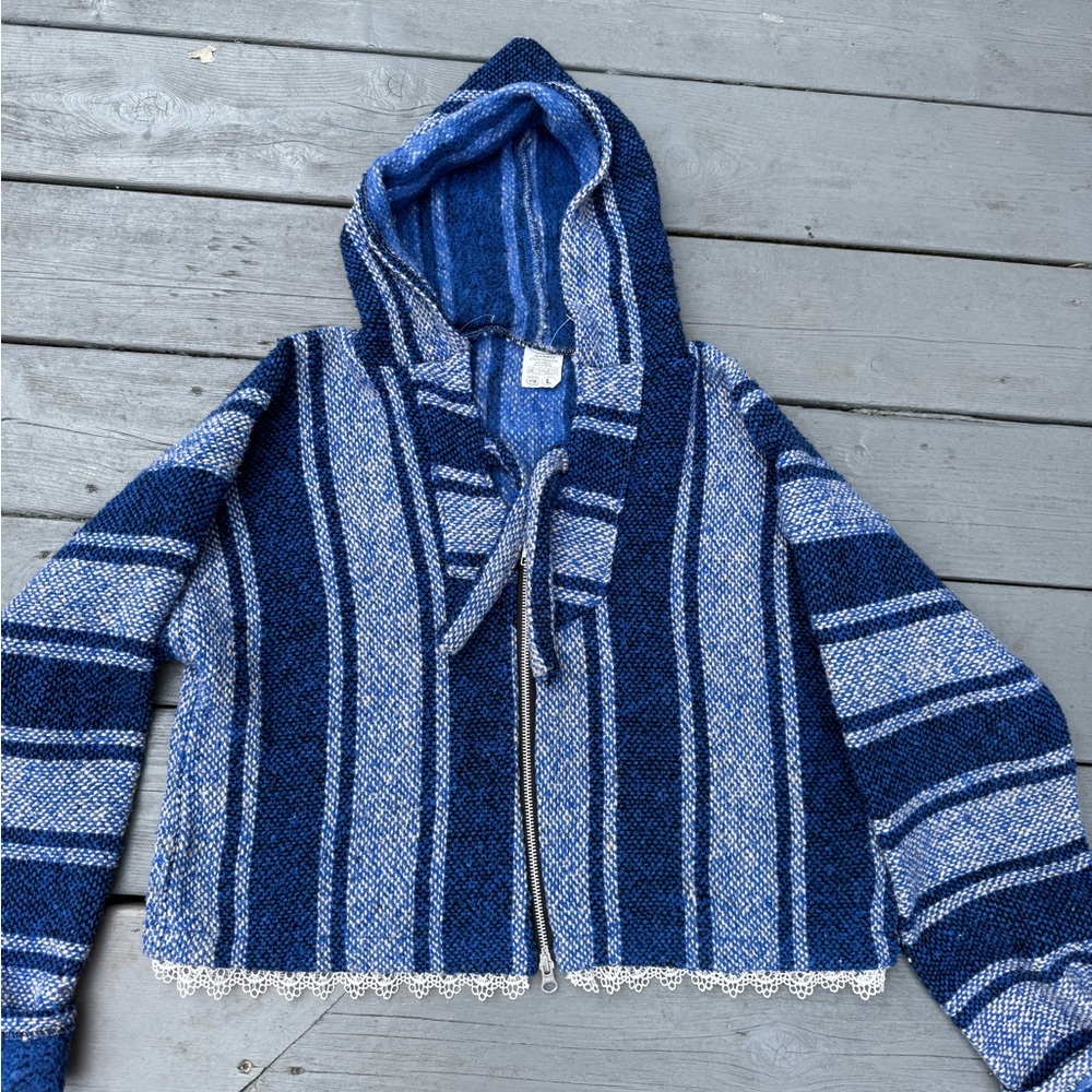 Urban Outfitters Baja Drug Rug Vel Mex Cropoed Hoodie L